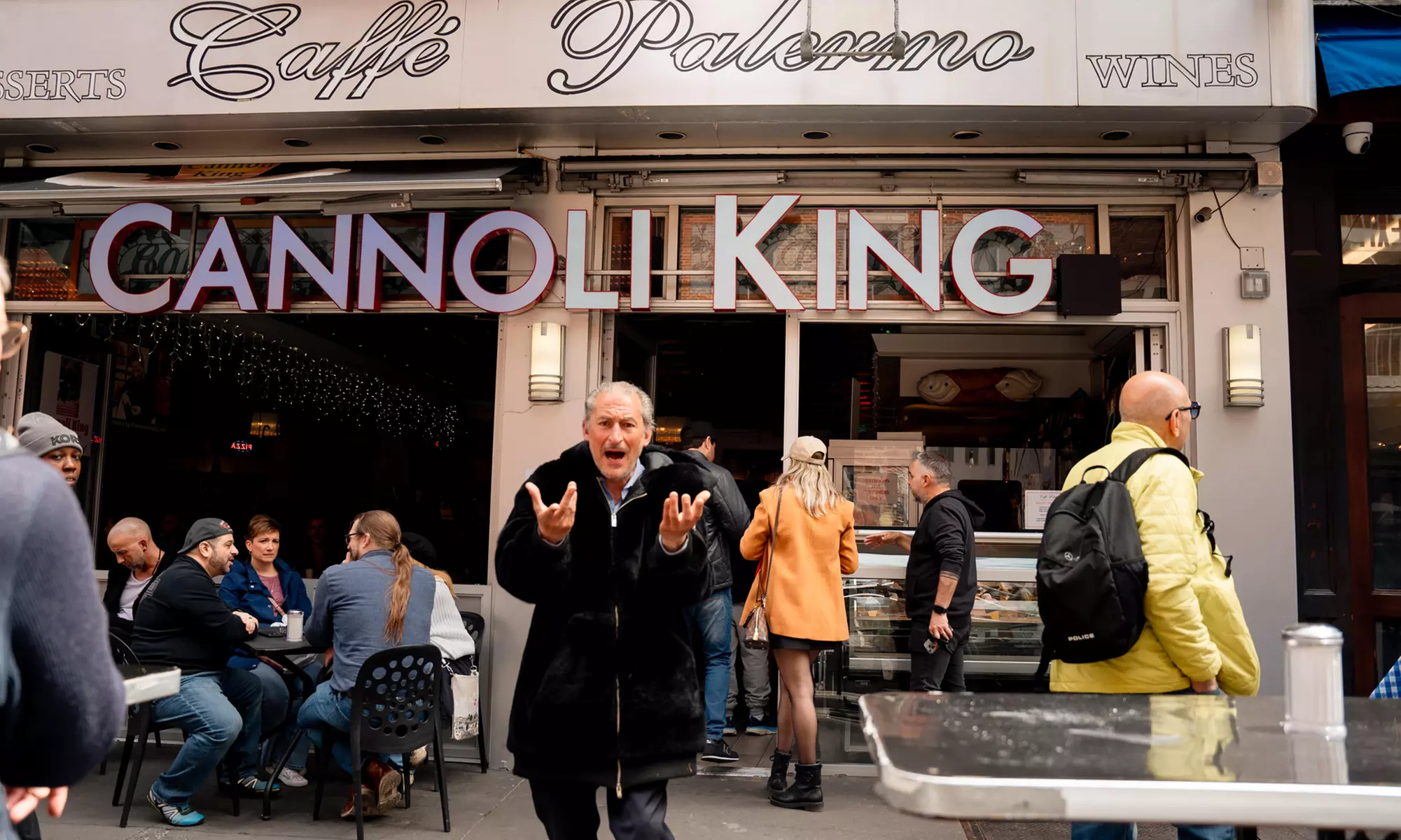 Explore NYC's Iconic Sites on an Award Wining Bus, Cab or Walking Tour