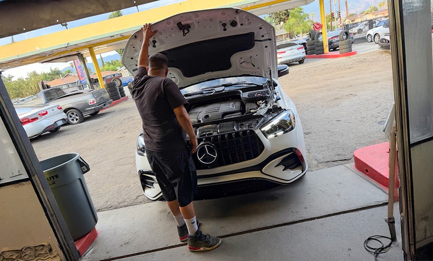 Image 5: Comprehensive Smog Testing for One or Two Vehicles