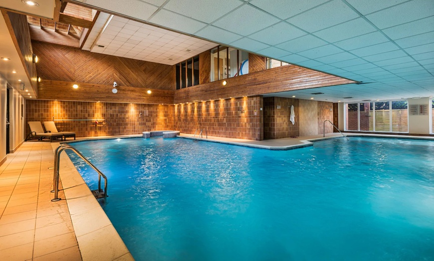 Image 4: The New Forest: Standard One or Two-Bedroom for Up to 4 People