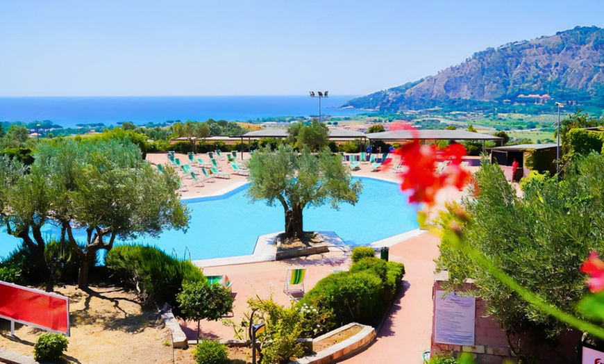 Image 11: 3 settimane di vacanza in residence o B&B, con destinazione a scelta