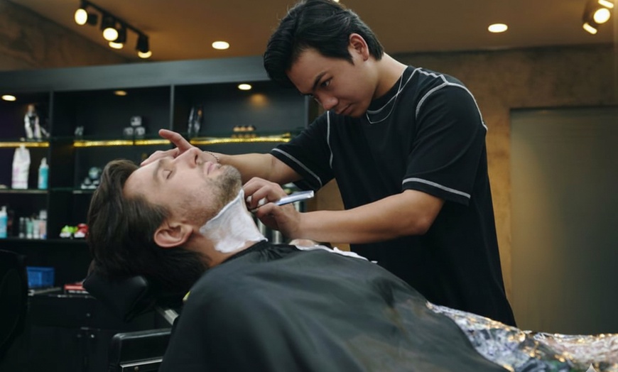 Image 1: Online Course for Aspiring Hairdressers and Barbers