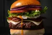 Menú de hamburguesa para 2 o 4 con entrante, postre o café y bebida en Steakburger Madrid o Murcia; hasta un 35% - Second Medium