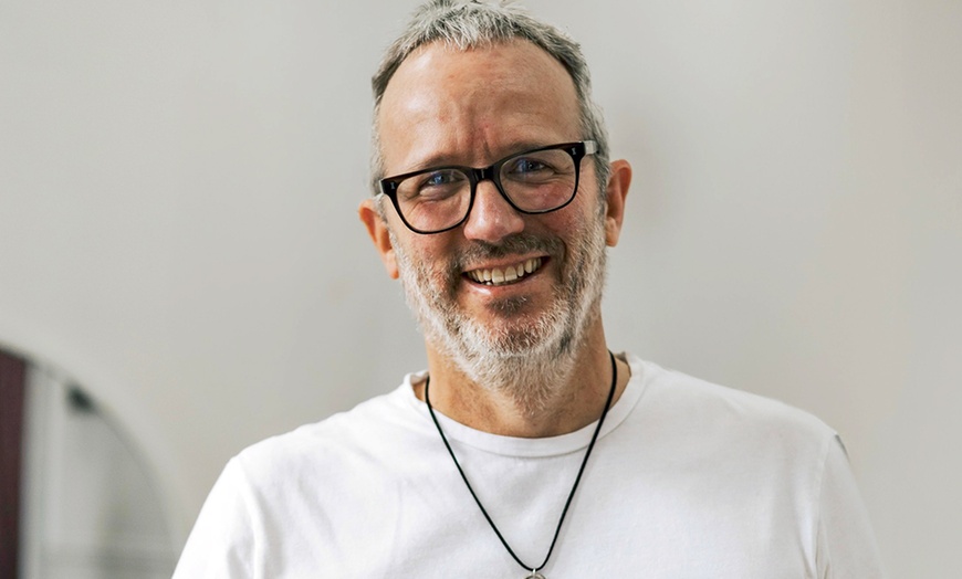 Image 2: Transform Your Look with Award-Winning Haircut Options