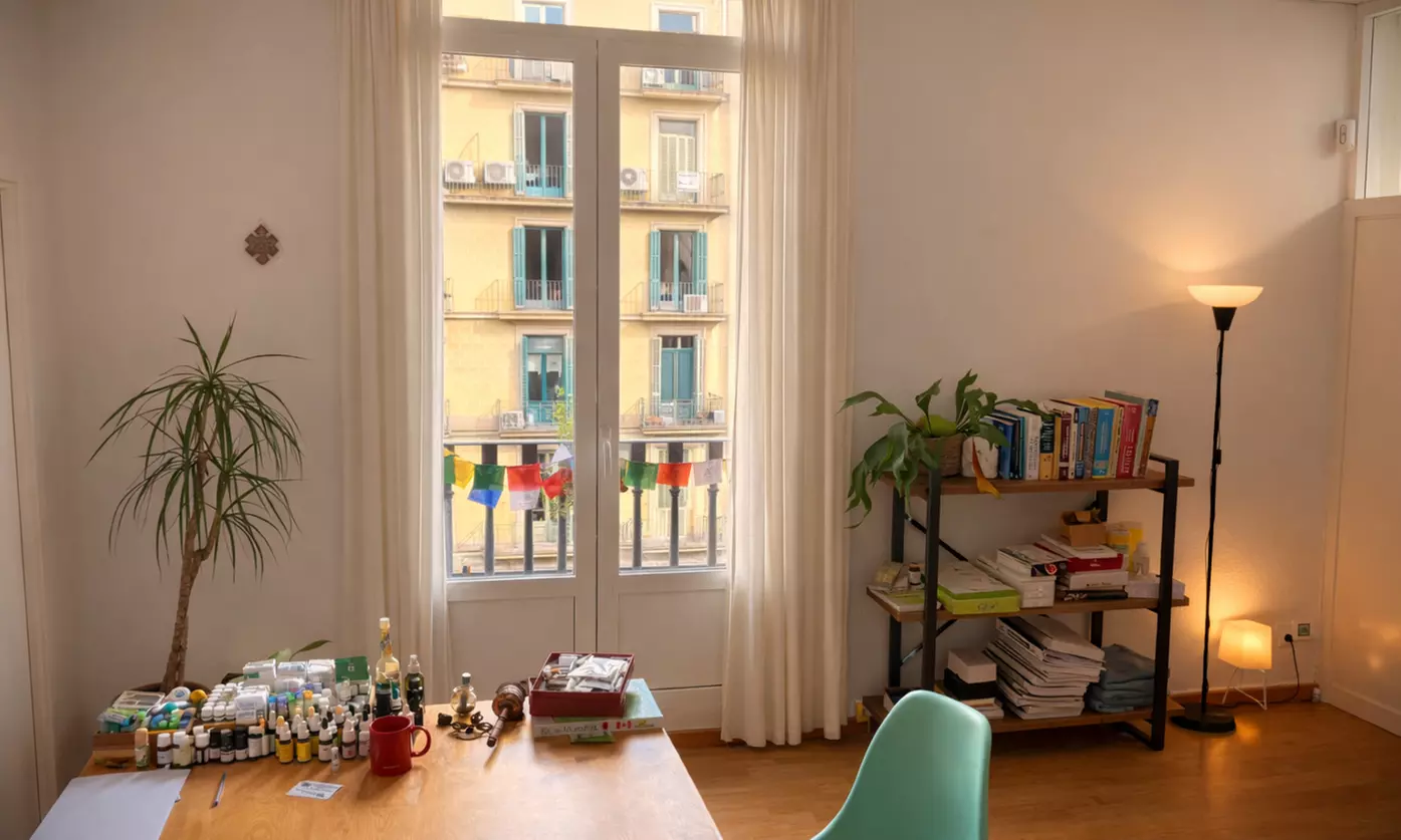 Sesión quiropráctica con examen postural y uno o dos ajustes