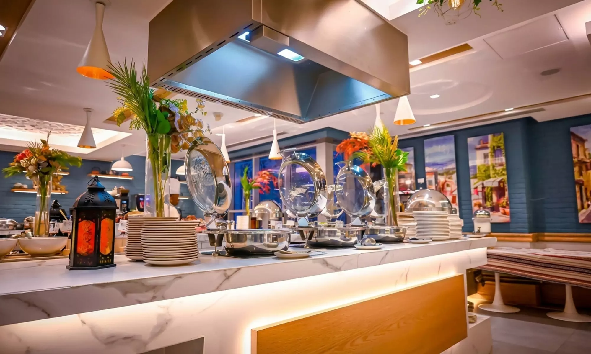 4* Iftar Buffet with Free-Flowing Ramadan Beverages