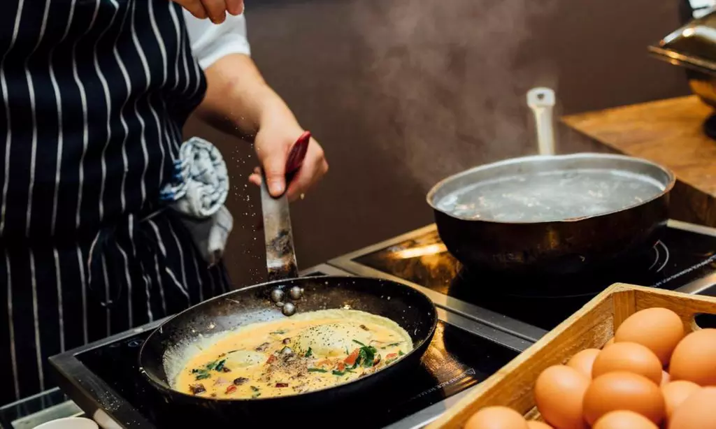 Kingston: One or Two Nights Stay