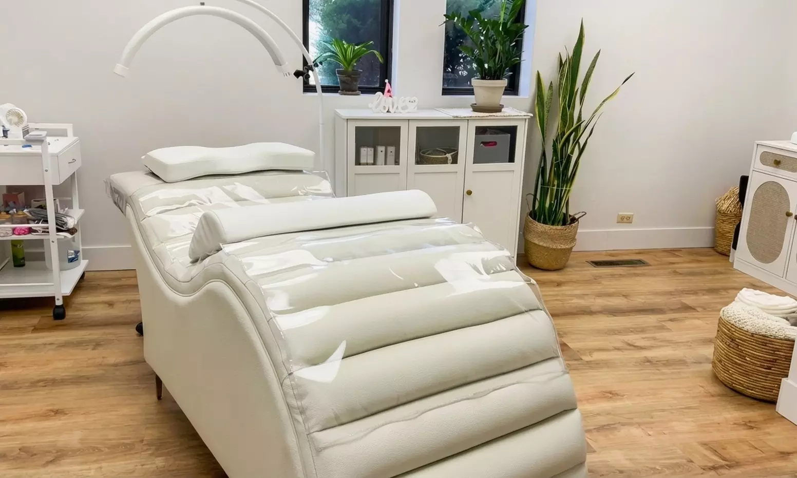 Enhance with One Full Set of Classic, Hybrid or Volume Eyelash Extensions w/ Optional 2 Week Fill(Up to 60%Off)