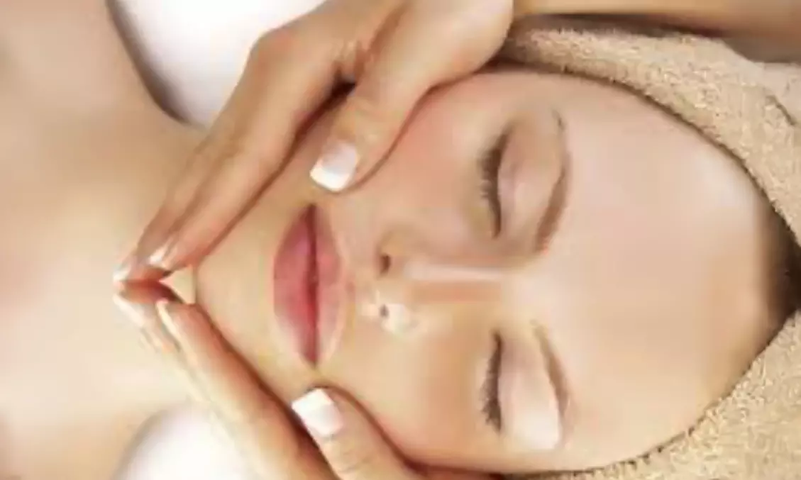 Youthful Glow Awaits: 60-Min Anti-Aging Treatment w/ Face & Scalp Massage & LED Phototherapy ( Up to 55% Off ) - Primary Image