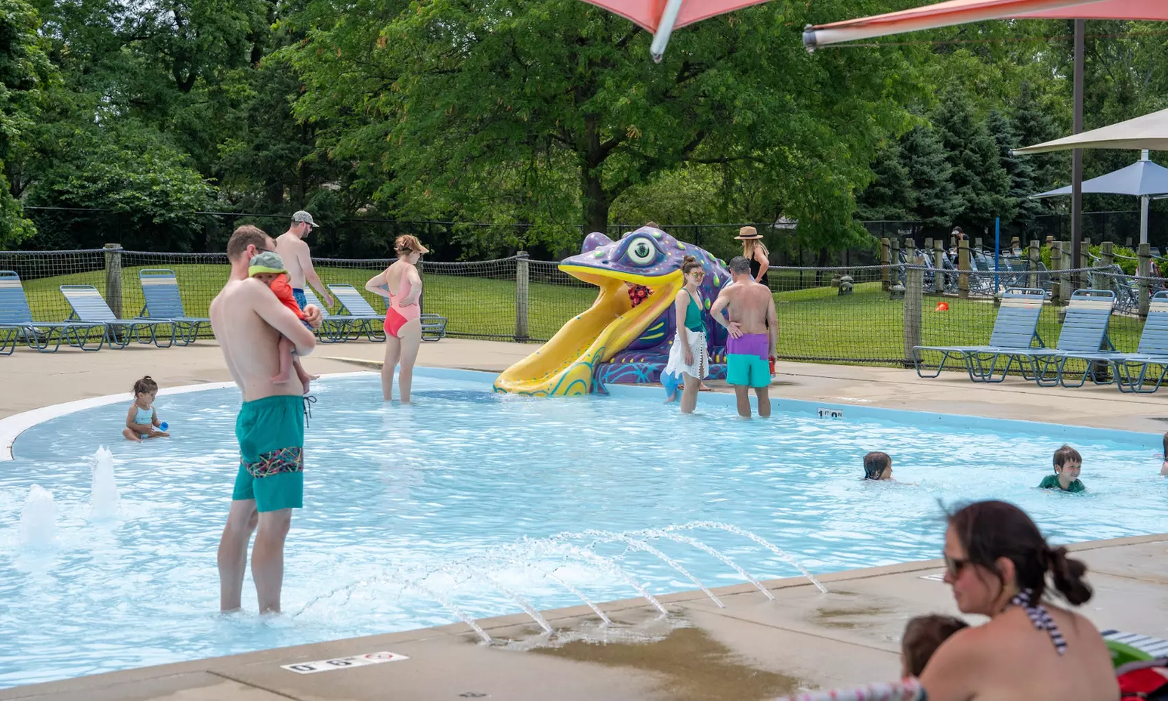 Admission for 2, 3, 4 to Flick or Roosevelt Outdoor Aquatic Center