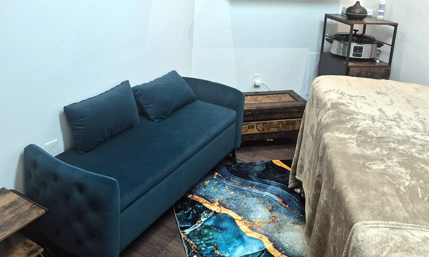 Relax with 60 or 90-Minute Swedish or Deep Tissue Massages