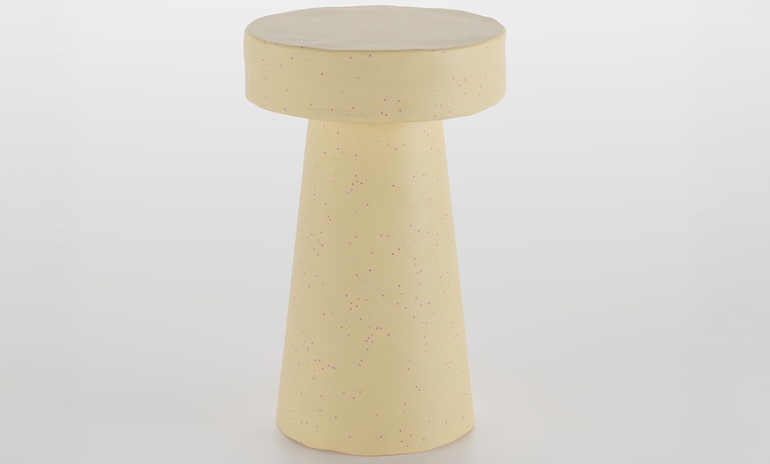 Image 2: Petite table d'appoint ronde mouchetée 