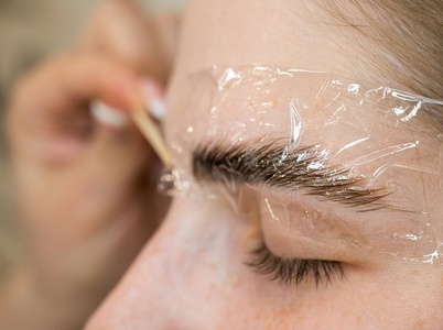Eyebrow Waxing and Lamination - Lisas Beauty Salon (Active)