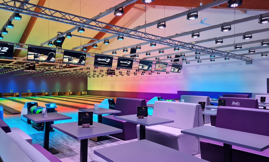 Image 5: 1 oder 2 Std. Bowling inkl. Schuhe bis 7 Personen