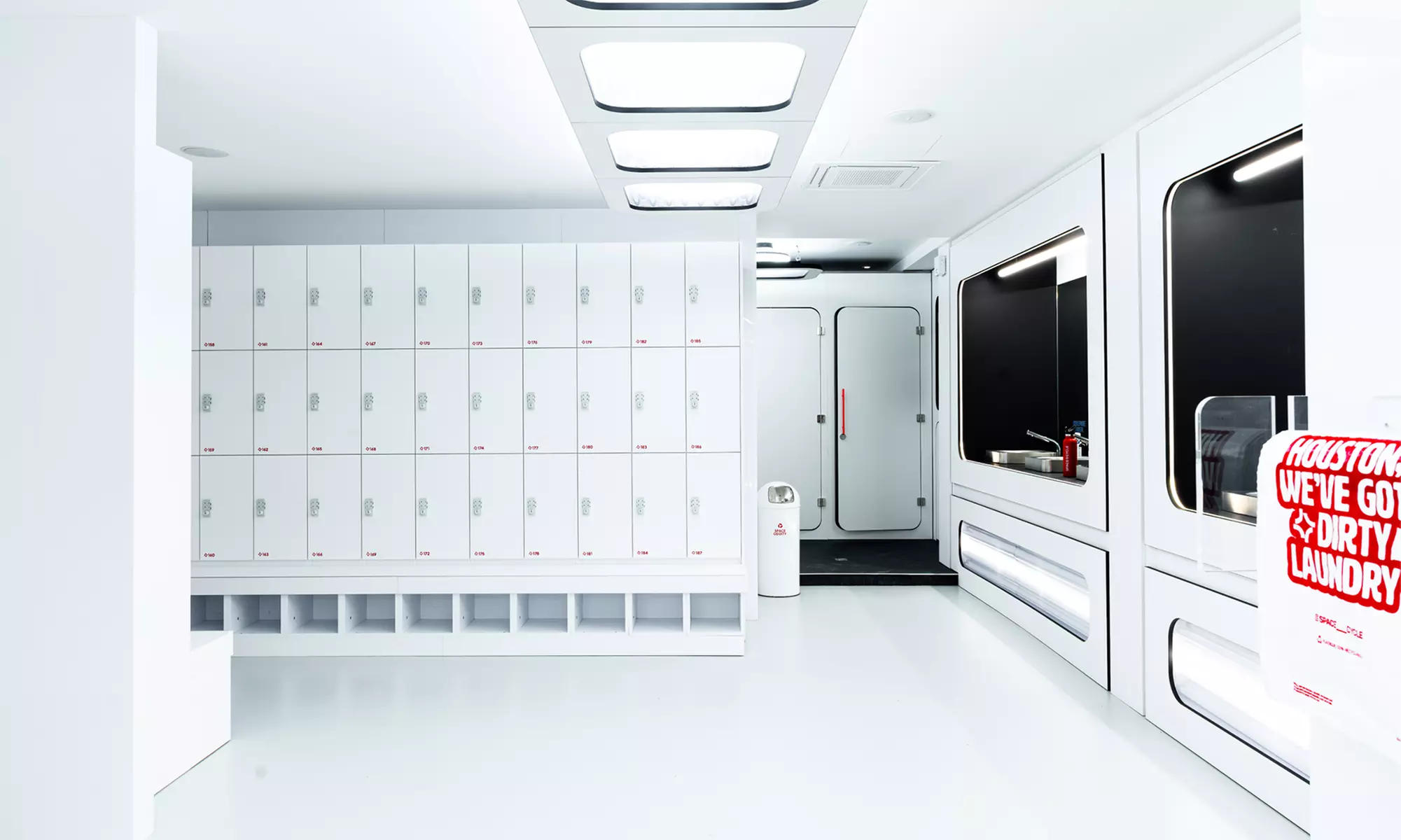 1 ou 3 sessions de Space Cycle, cycling indoor immersif et rythmé (jusqu'à 63% de remise) - Second Medium