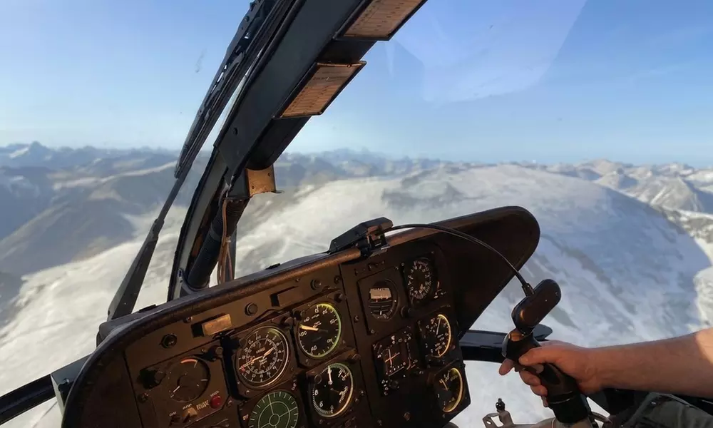 Flugsimulator, je nach Stadt im Airbus H135, Bo 105 oder Hughes 300