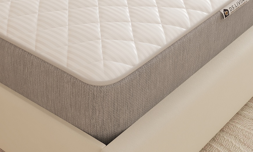Image 5: Luxe 800 Pocket Sprung Mattress with Comfort Layers
