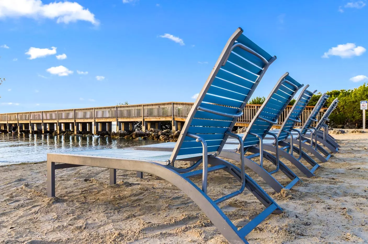 Ocean Pointe Suites: Your Key Largo Getaway