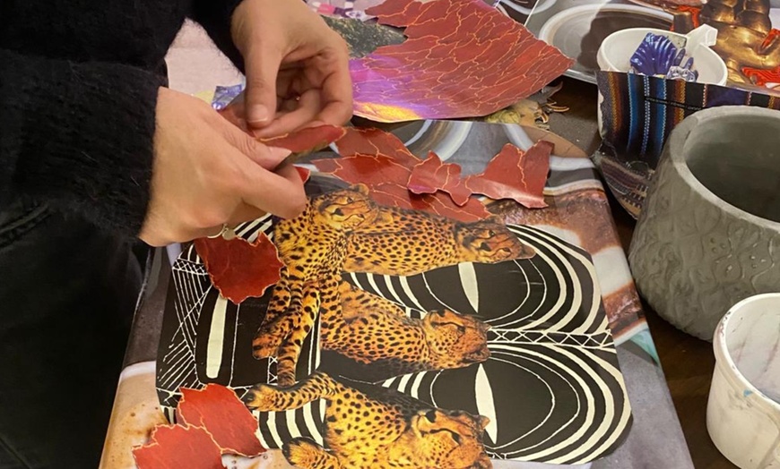 Image 3: Taller Wine & Collage con material incluido para 1 a 4 personas