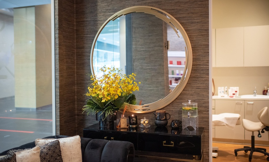 Image 3: HIFU Treatment: Neck, Double Chin & Lower Face or Hollywood Face Lift