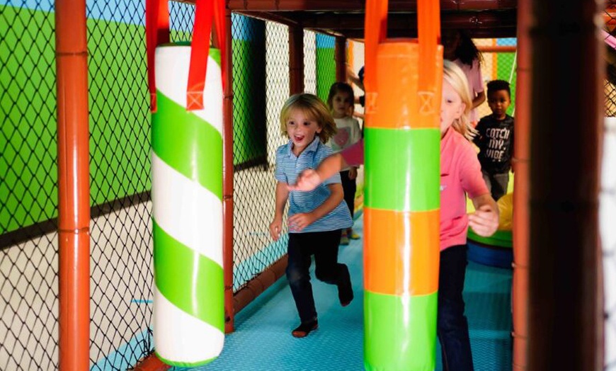 Image 5: Indoor Playground Admission and Membership at Kidz Klub Danbury Fair