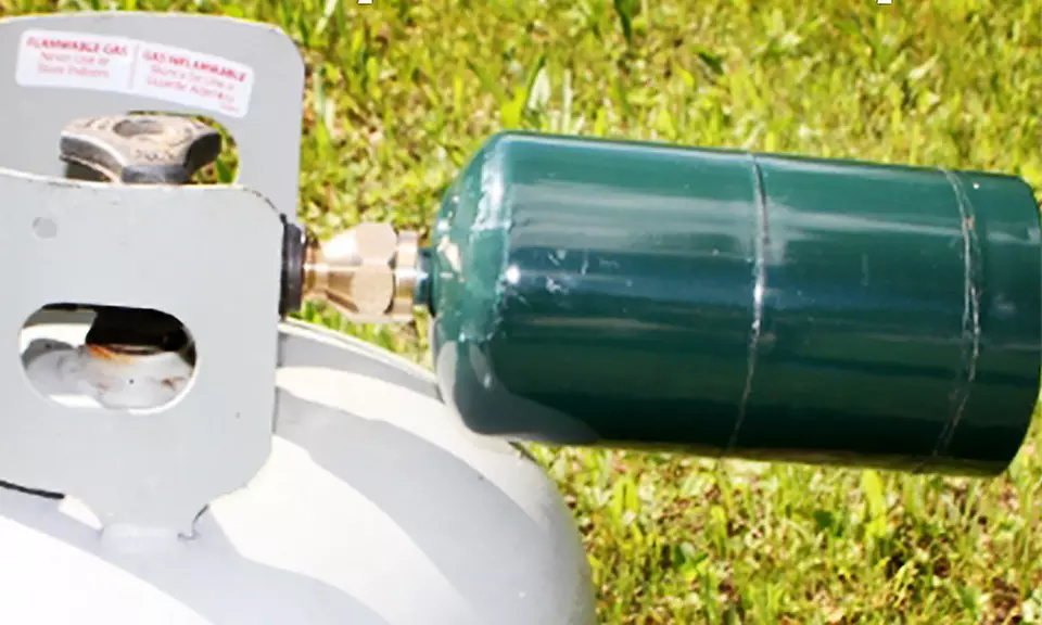 Brass Propane Tank Coupler - Primary Image