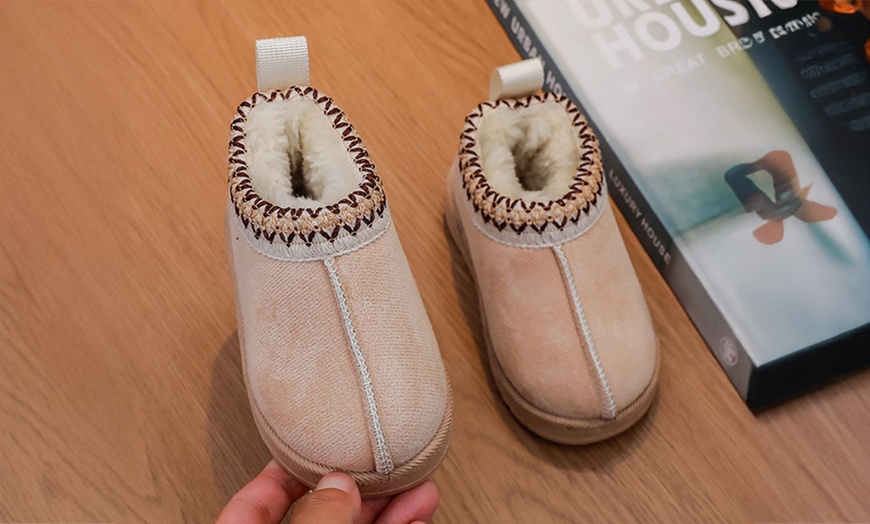 Image 6: Kid's Warm Fleece Lined Platform Boots