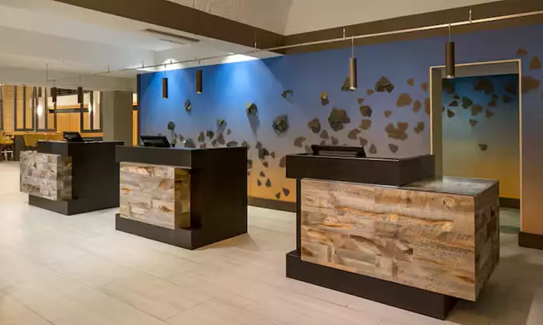 Embassy Suites by Hilton Austin Central Hotel - Spacious Suites & Free Breakfast Near Downtown Austin