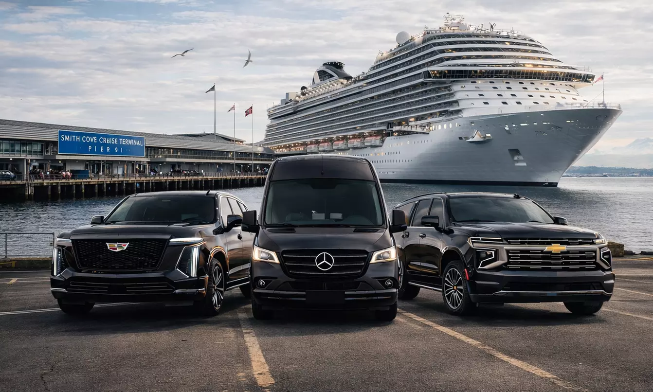 One-Way, Round or Luxury Airport Transfer for up to 6 Passengers