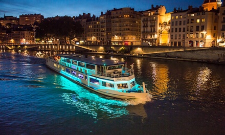 Dîner-croisière de 2h30 pour 2 personnes - Les Bateaux Lyonnais