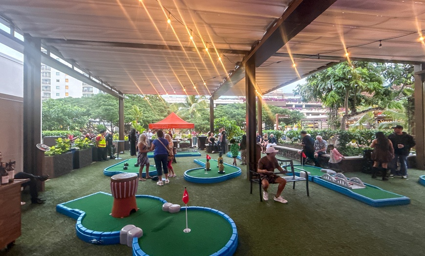 Image 3: Mini Golf Fun at Birdie Time Pub Honolulu