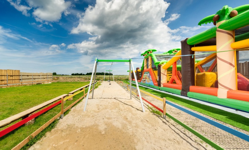Image 11: Rodzinny dzień pełen zabawy w DonkeySzot Mini Zoo i Park Rozrywki