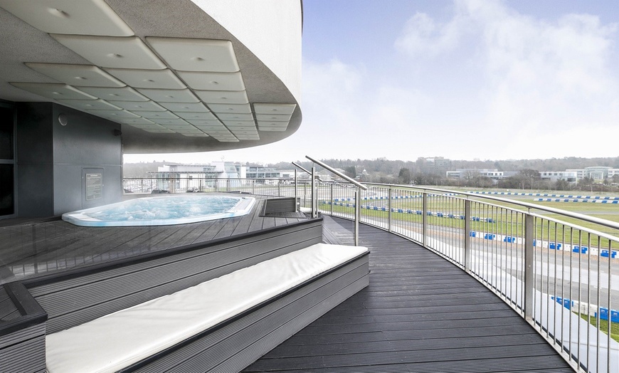 Image 3: Treat Yourself w/ Luxury Evening Spa Access, Light Bites & Massage