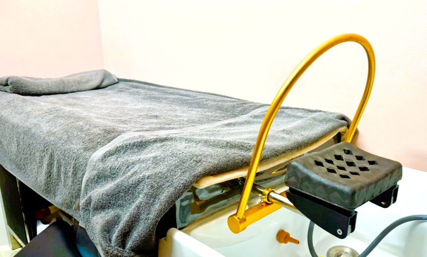 Image 2: Modelage et beauté des mains par Le Cocon De Mel