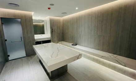 One Hour of Classic Spa Treatment, Hot Tub and Hot Steam for One Person - Pine Spa By Versailles