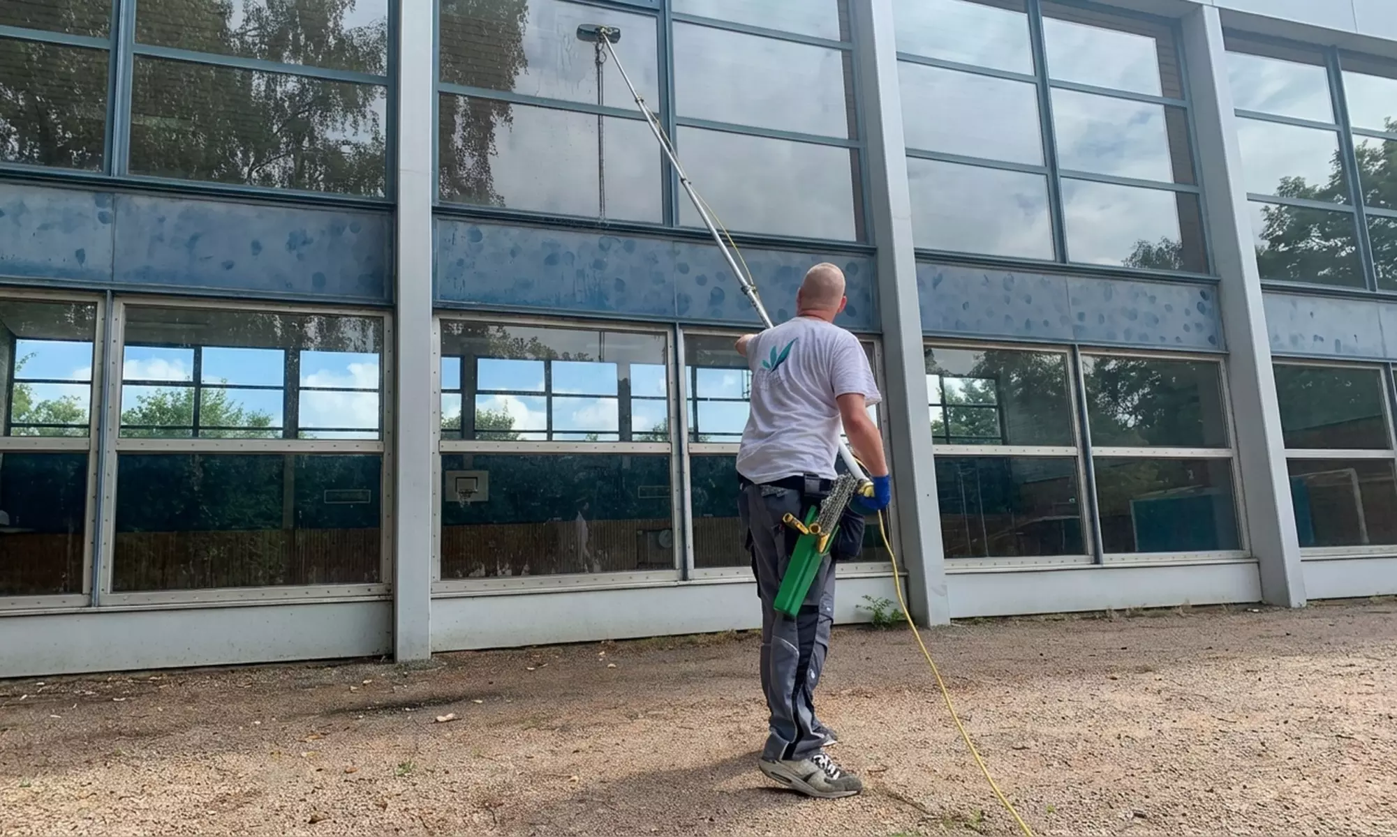 Fensterreinigung von bis zu 10-20 Fenster innen/außen