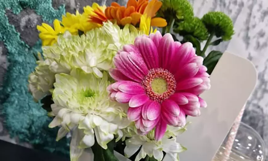 Image 12: One or Two Flower Pockets