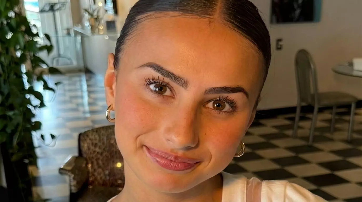 Enhance Your Look with Eyelash Lift, Eyelash Perm/Lift with Tinting Treatment or Eyelash Tint ( Up to 55% Off )