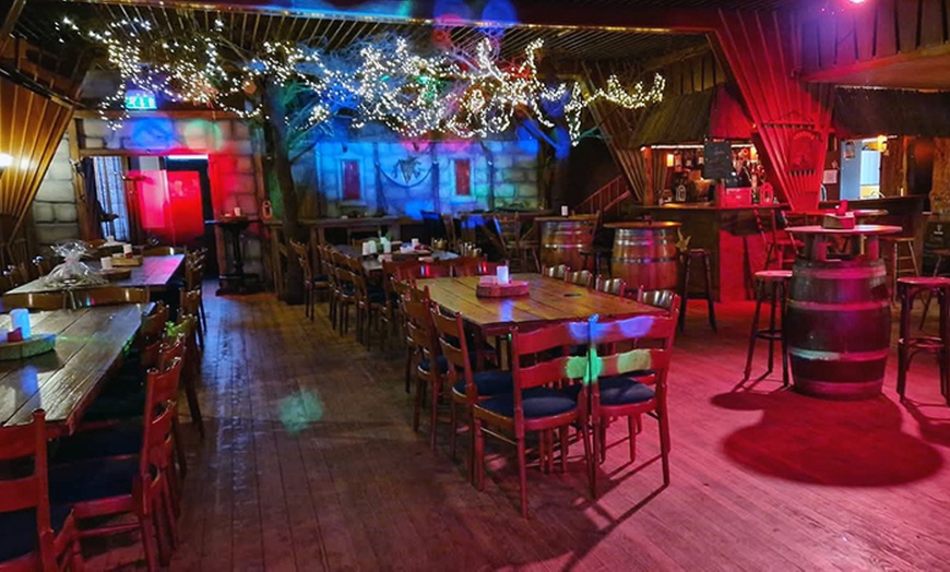 Image 3: Dinner in the Dark mit 3-Gänge-Überraschungsmenü für 2 oder 4 Personen