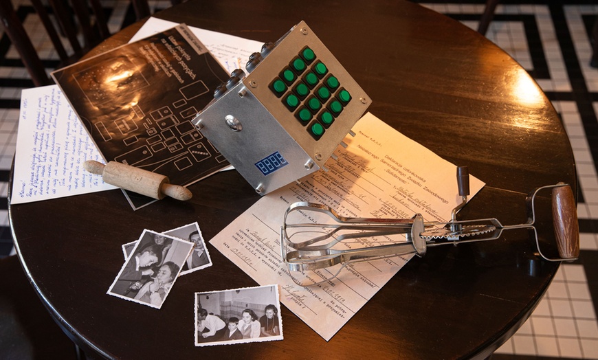 Image 8: Interaktywna gra muzealna typu escape the room dla nawet 5 osób