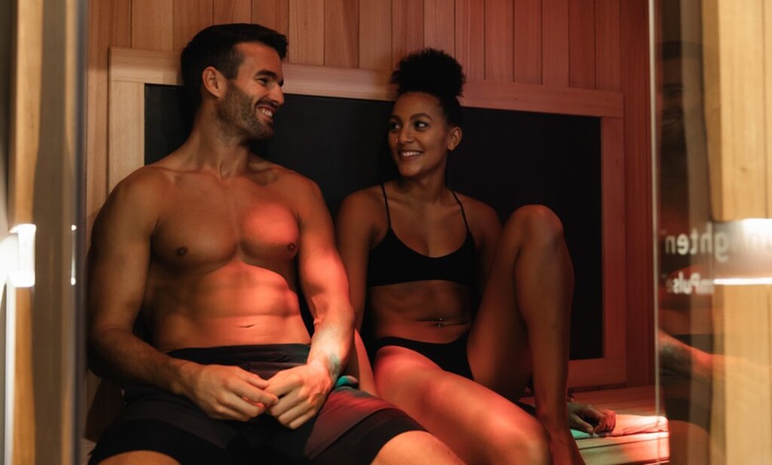 Image 1: Unwind with 60-Minute Hyperbaric Oxygen Therapy for One or Two People