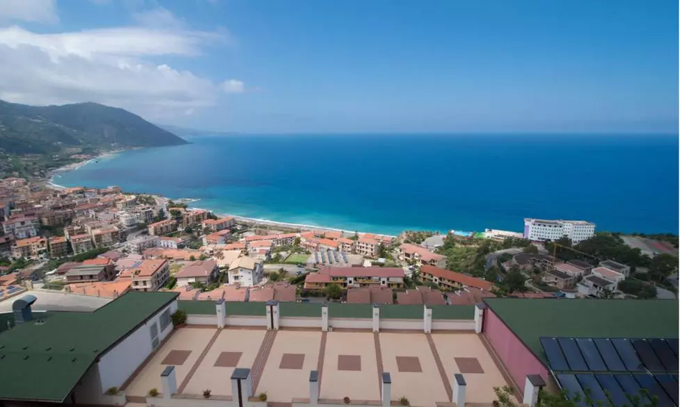 Messina 4*: soggiorno per 2, 3 o 4 persone in mezza pensione