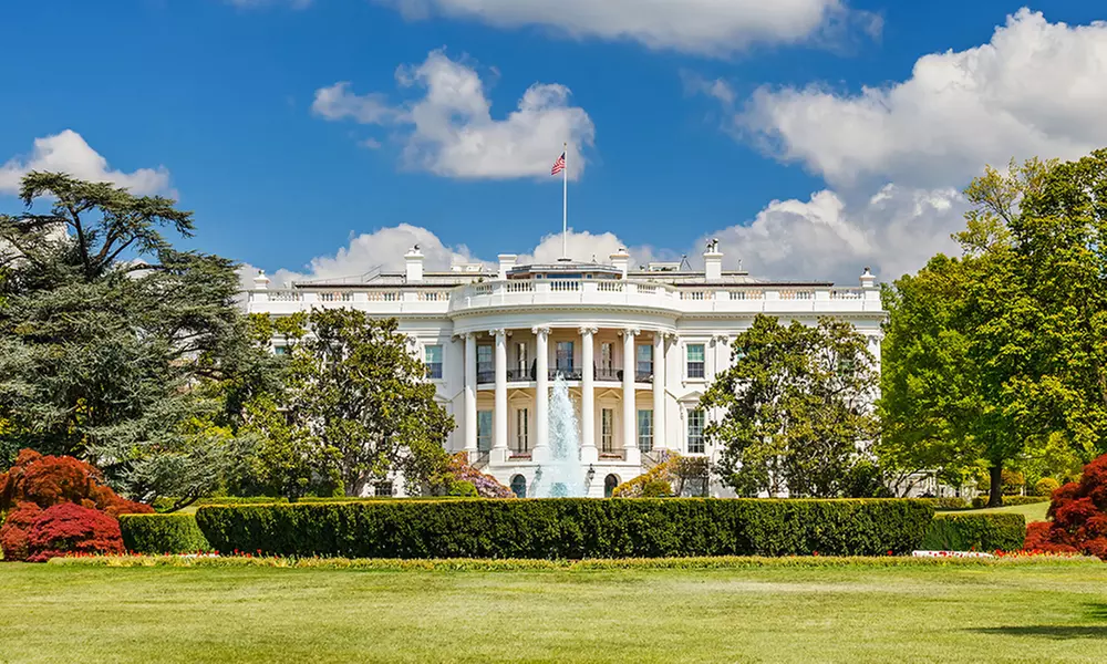 23% Off NYC to Washington DC Round-Trip Sightseeing Bus Tour