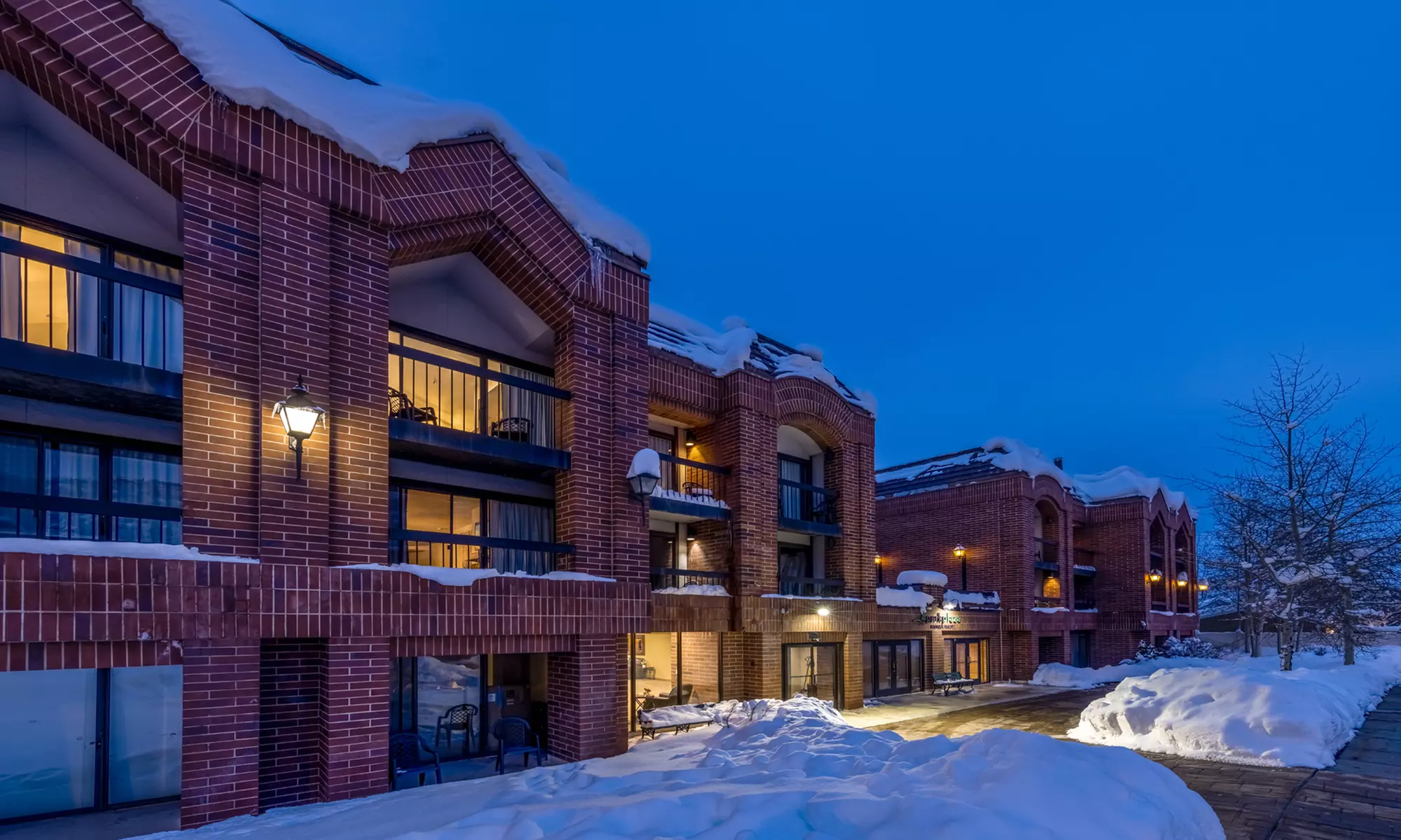 Charming Stay at Park Plaza Resort, Ascend Hotel Collection in, UT.