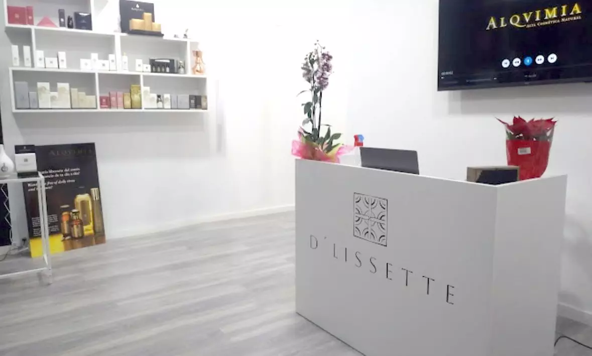 Ritual a elegir de 50 o 55 min. con masaje, esencias naturales, terapia del sonido y más para 1 persona, al 67% - Image 3