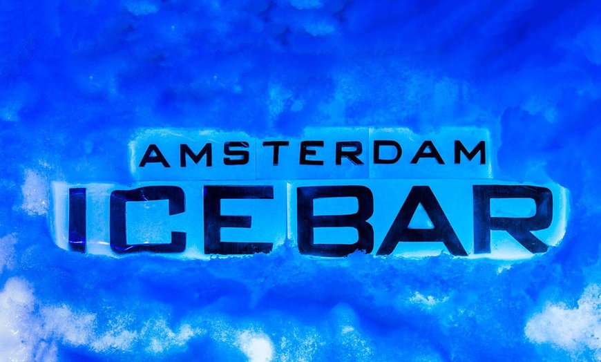 Image 2: Découvrez l'Icebar Amsterdam : le froid n'a jamais été aussi festif