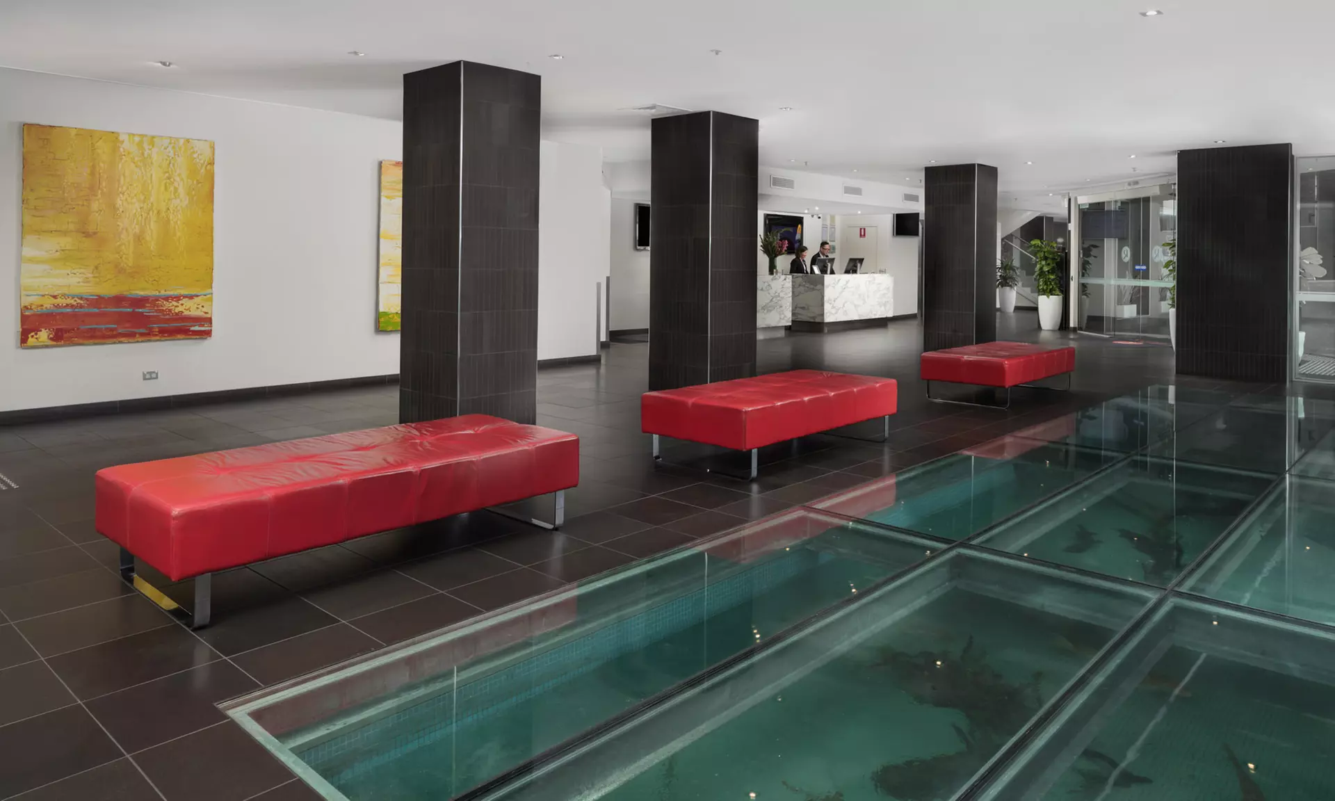 Sydney: Executive King Room for Two with Welcome Drinks & Parking