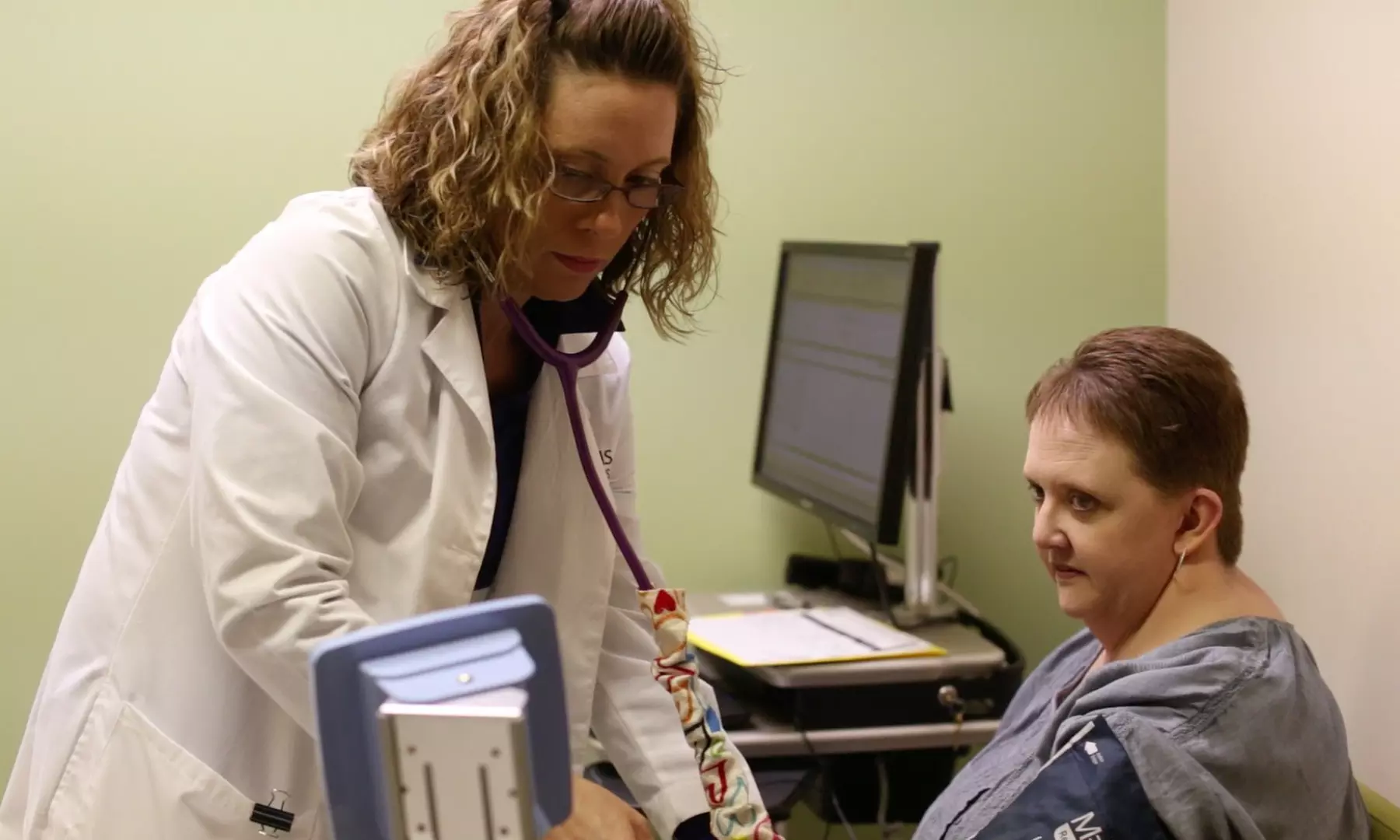 $255 for 16-Week Weight-Loss Program with 4 Weeks of Services at UAMS Weight Loss Clinic ($475 Value) - Primary Image