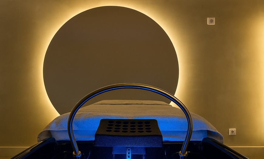 Image 1: Rituel de Head spa japonais et massage avec Alyssa Institut