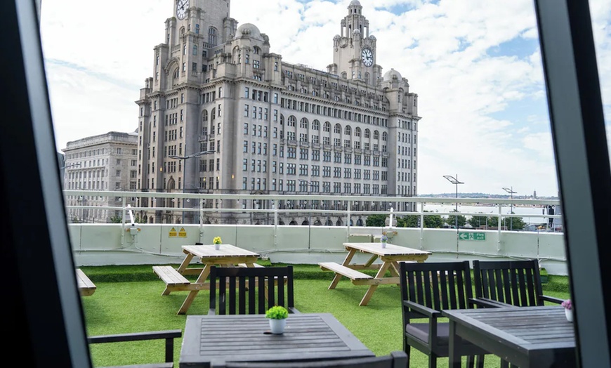 Image 6: Liverpool: Standard Double Room with Breakfast