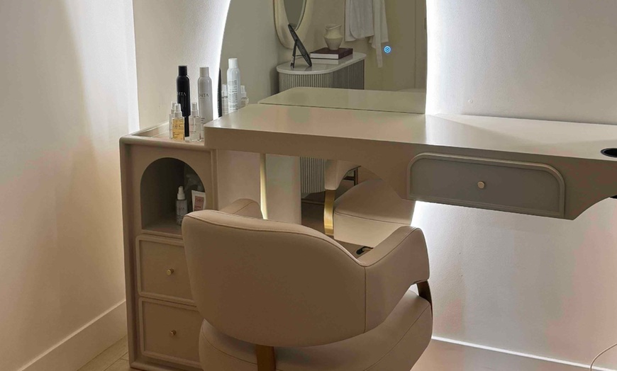 Image 18: 60-Min Waterfall Scalp Treatment, 75-Min Waterfall Head Spa, or More